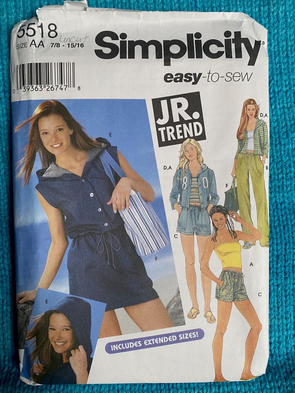 Simplicity Sewing pattern 5518 top shorts pants jacket
